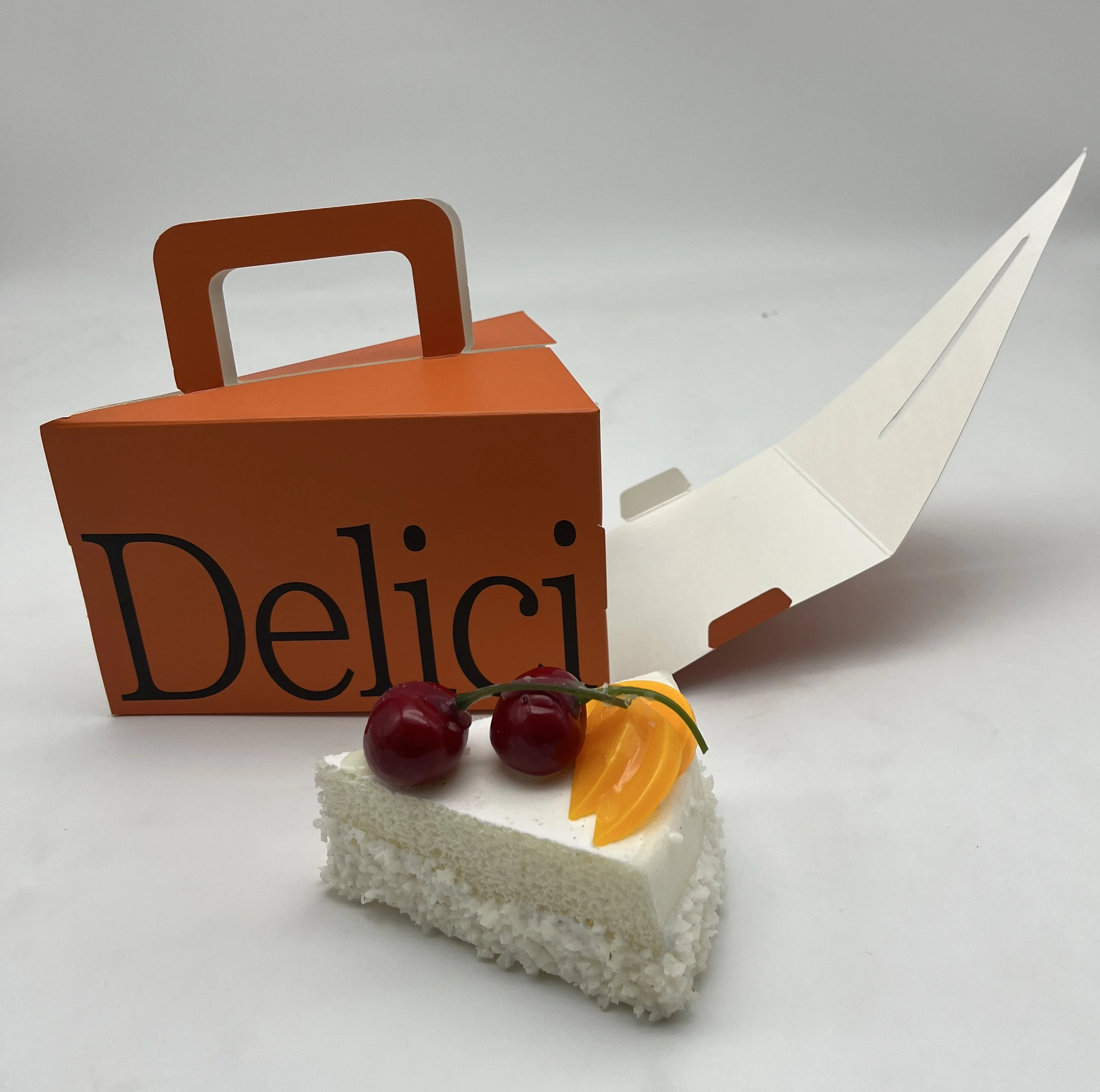 Customised Cardboard Triangle Cake Box, Slice Cake Box with Handle, Piece  Cake Box Packaging