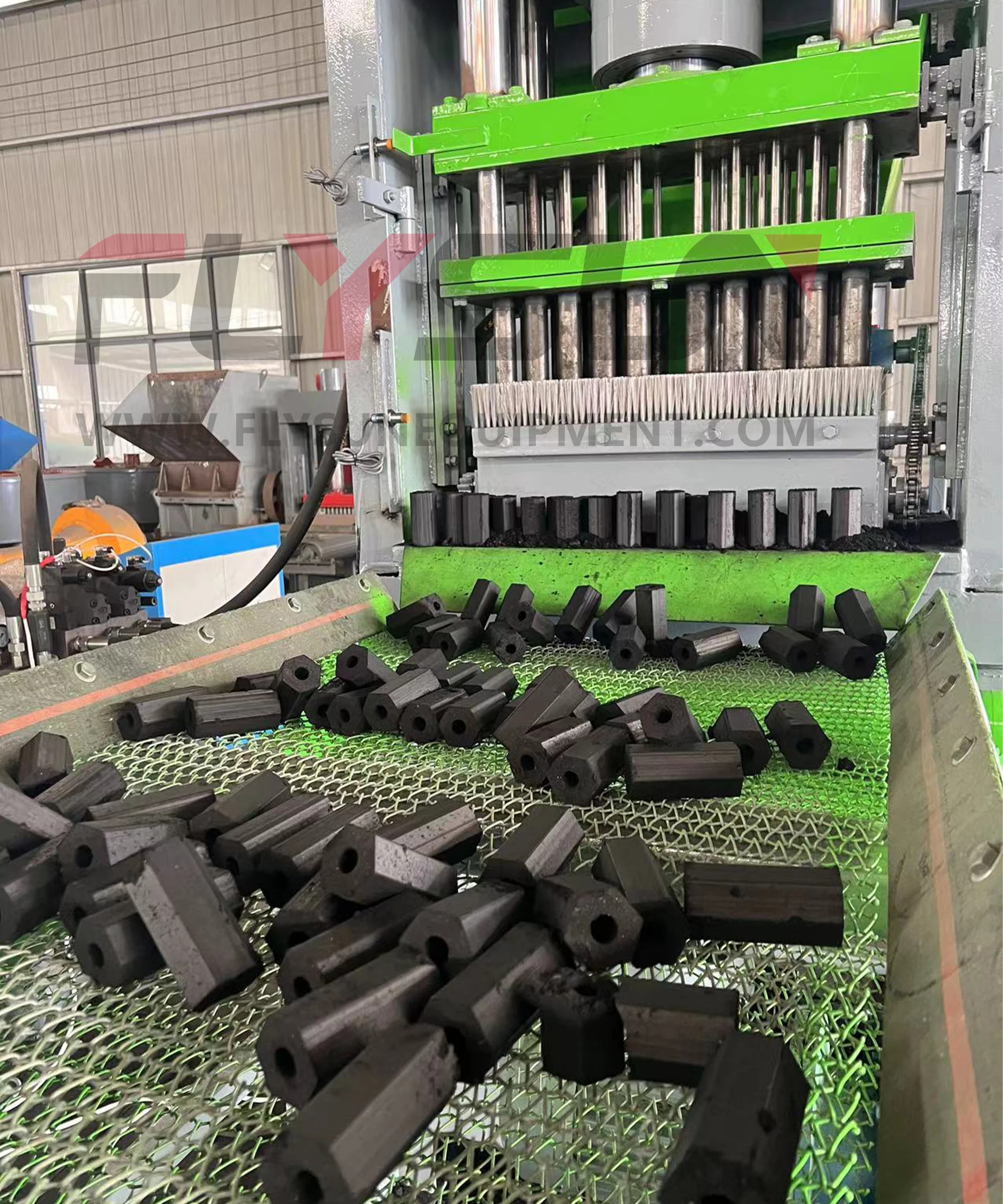 Charcoal Briquette Making Machine Operator Charcoal Briquette Making Machine Price