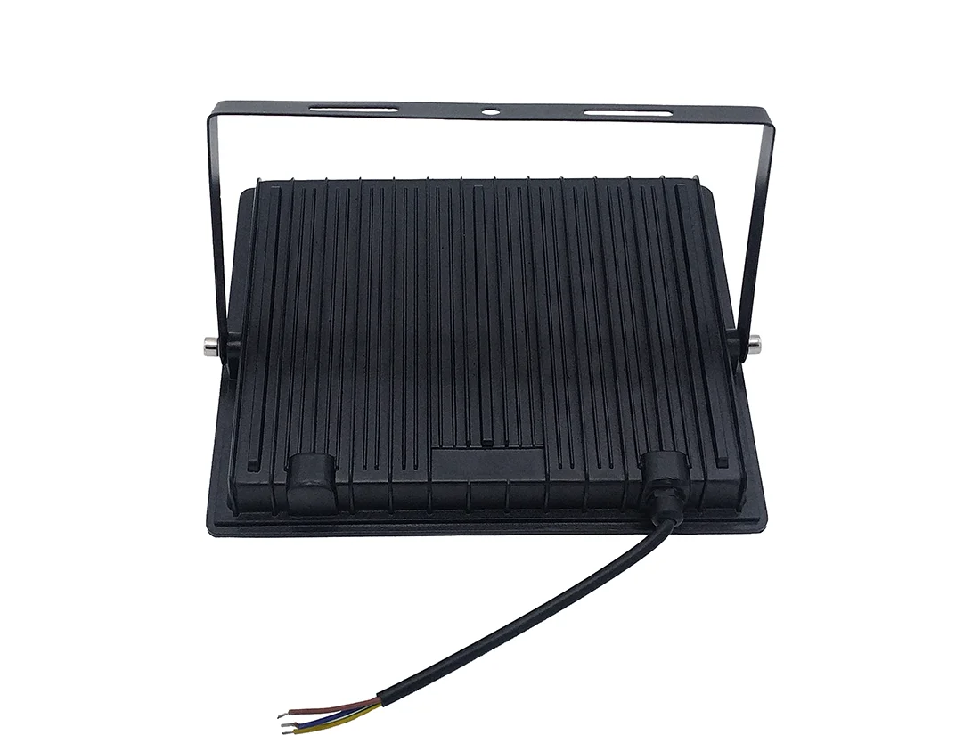 Светодиодные лампы IP66 прямые поставки с завода оптовая продажа по специальной цене 50 Вт Светодиодный прожектор для открытого сада заводского склада