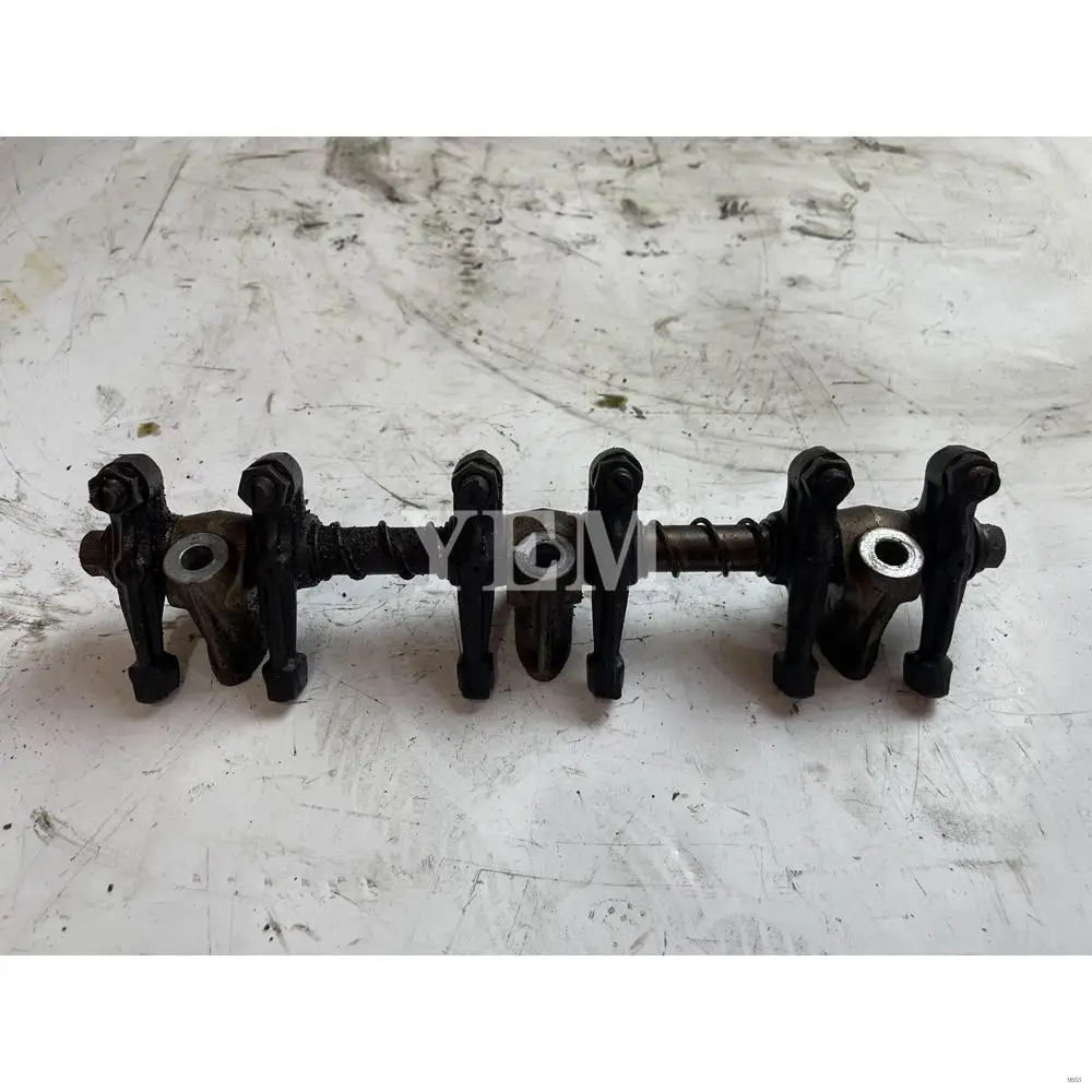 Factory Price Genuine D1703 Rocker Shaft Assembly for Kubota