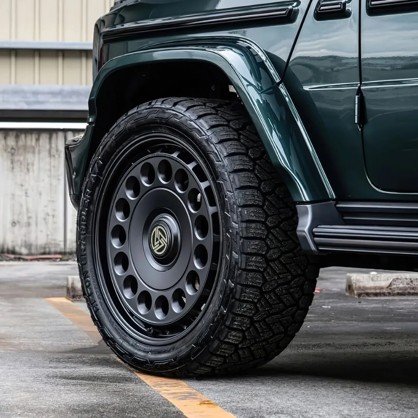 Custom 4x4 Forged Alloy Wheel Rim XL MonoBlock Matte Black 5x112 5x120 5x114.3 New for Mercedes G Class G63 G500 35mm Offset - Image 1