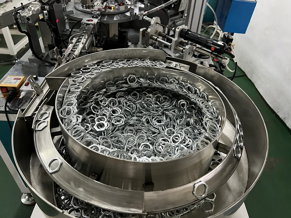 Screw Coupling Connector Assembly Machine Automatic Threading and Screwdriving Machine for EMT Connector