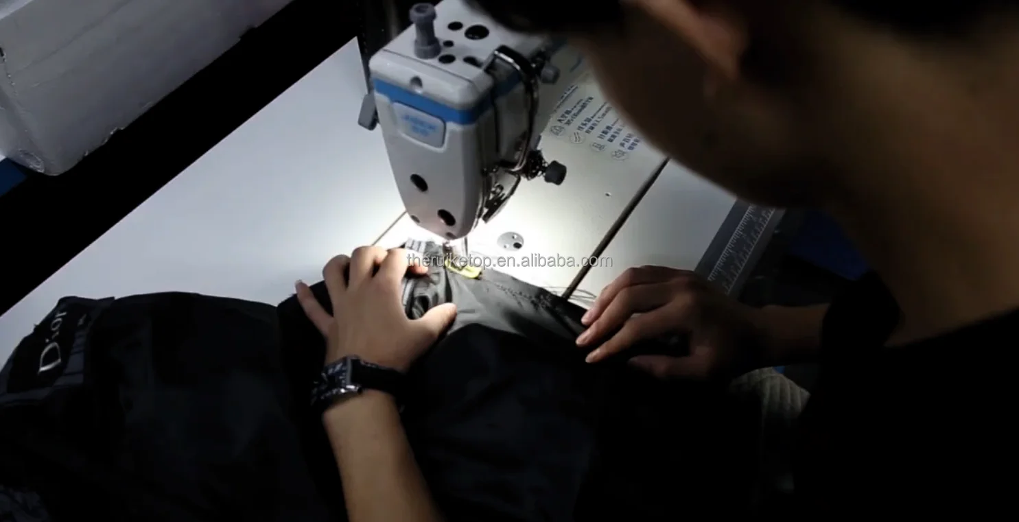 Custom high street style sport basketball printing shorts quick drying polyester  breathable bandana mesh shorts for395_voghion.com