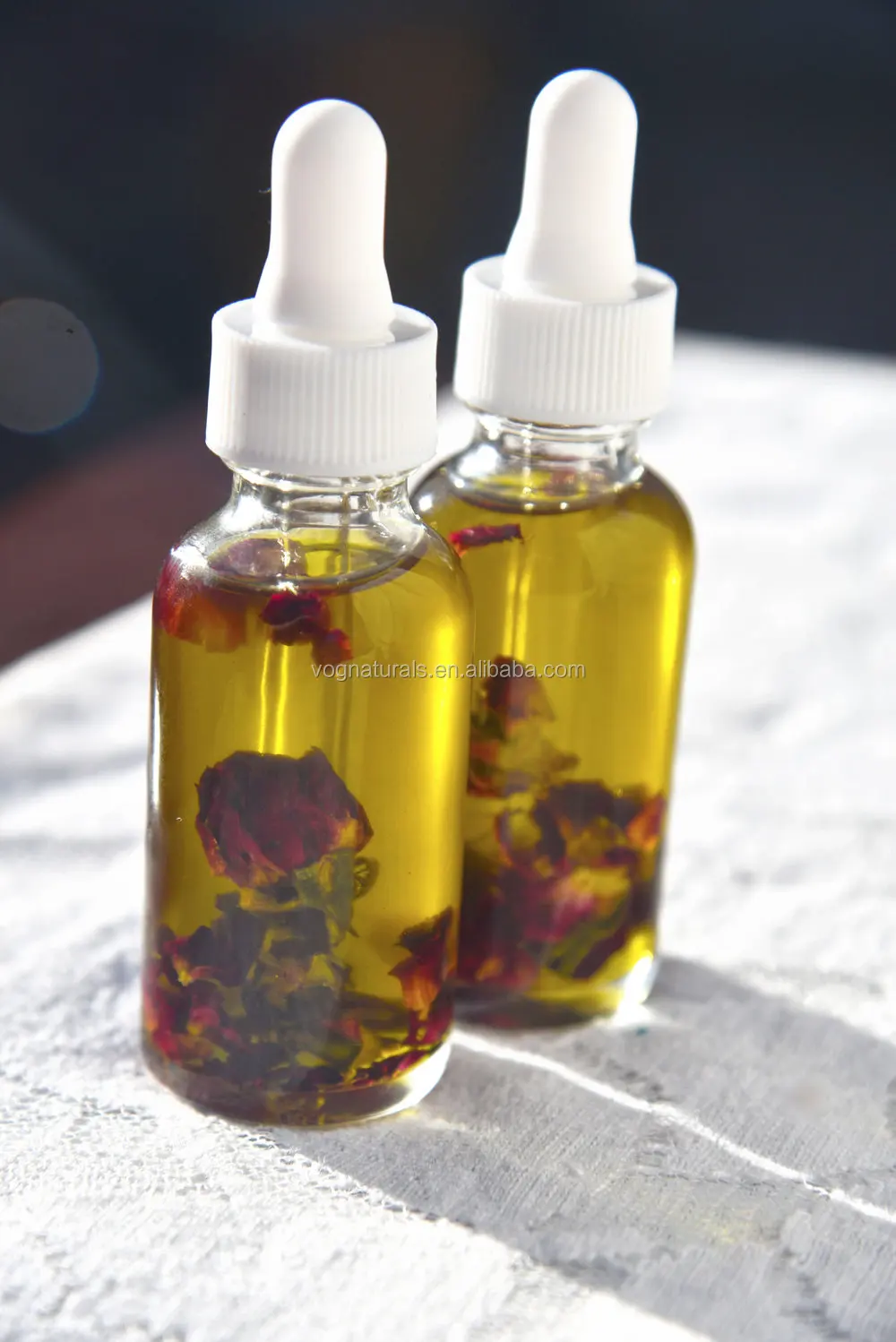 OEM Rose Multi-Use Oil , Natural Rose Flower Petals Facial Oil, Vitamin E and Sweet Almond Oil Moisturizing Essential Oil