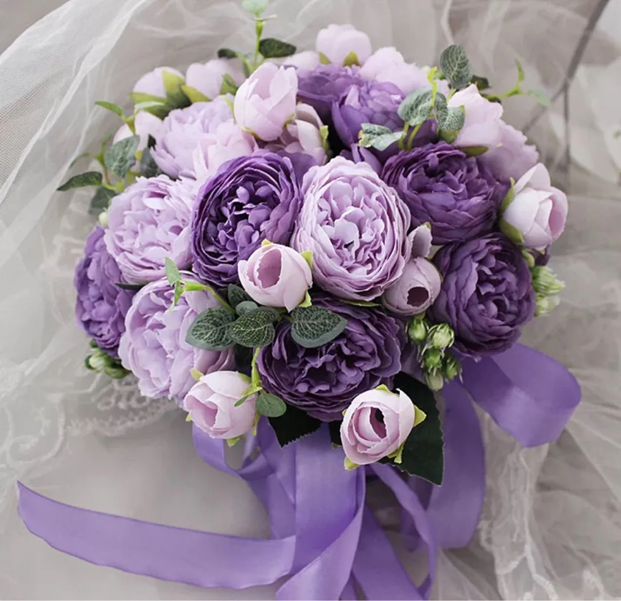 Бело Фиолетовые Розы