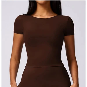 Women's Quick-Dry Short Sleeve Yoga Jacket Fitness Wear Breathable Sweating Plastic Customizable Fitness Sets