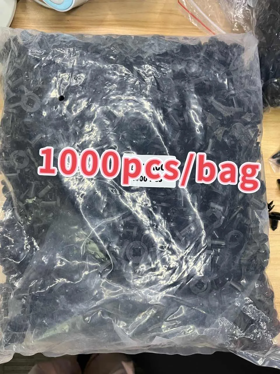 Factory Direct Stock QGC-P034 Blue Brake Bleeder Screw Dust Caps 1000pcs/Bag Plastic Window Regulator Sliding Clip New