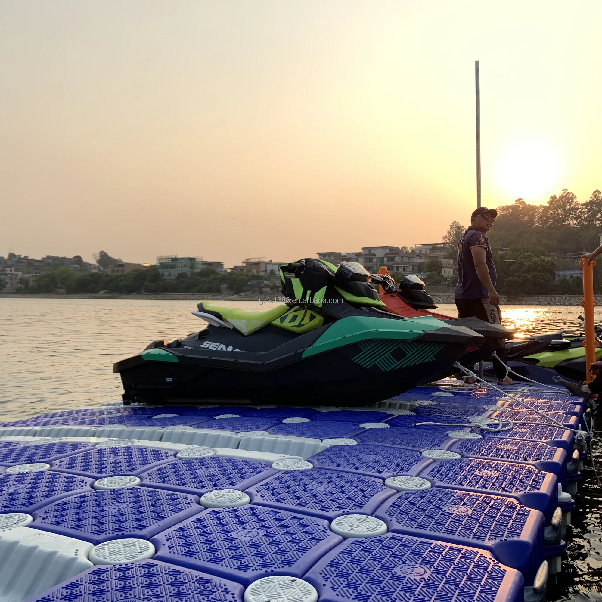 Jet Ski Dock Floating Pontoon Platform With Marine Cubes By Blow