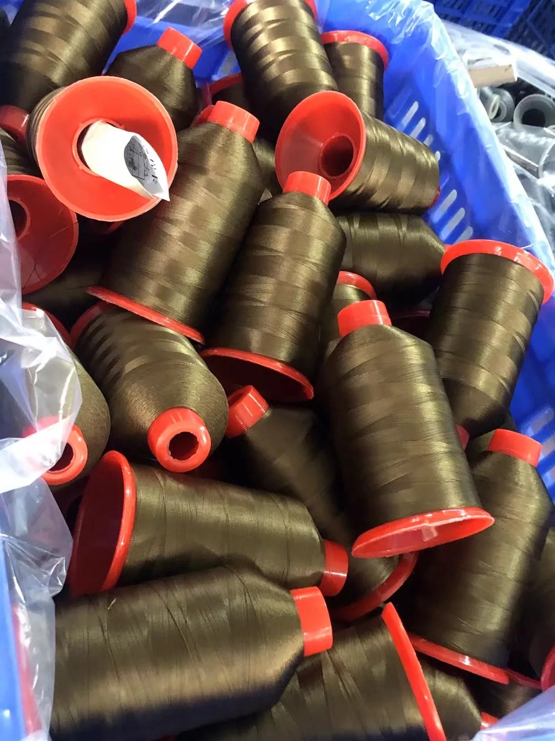Tex70  100% Polyester Sewing Thread High Tenacity Thread High Strength Thread 250g for Bag Sofa