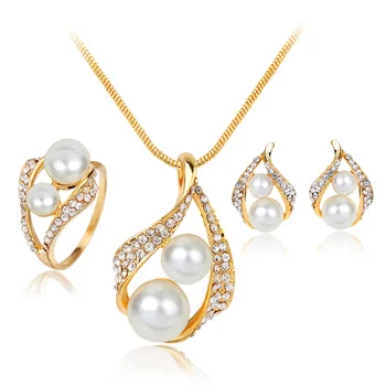 Hot Selling Pearl Earrings Necklace Ring Three-piece Fashion Simple Bridal Pearl Jewelry Set