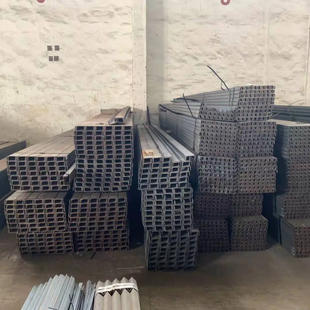 Carbon Steel Profiles Purlin Structural ASTM S235JR S275J2 C U S275JR U-shaped Channel Steel