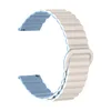 Blanco antiguo con azul brumoso