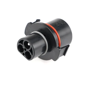 IP67 Waterproof Deye 2023 Deye New 32A 3 PIN LY01 to BC01 Male to Male Adaptor Solar Micro Inverter Connectors to EU Schuko