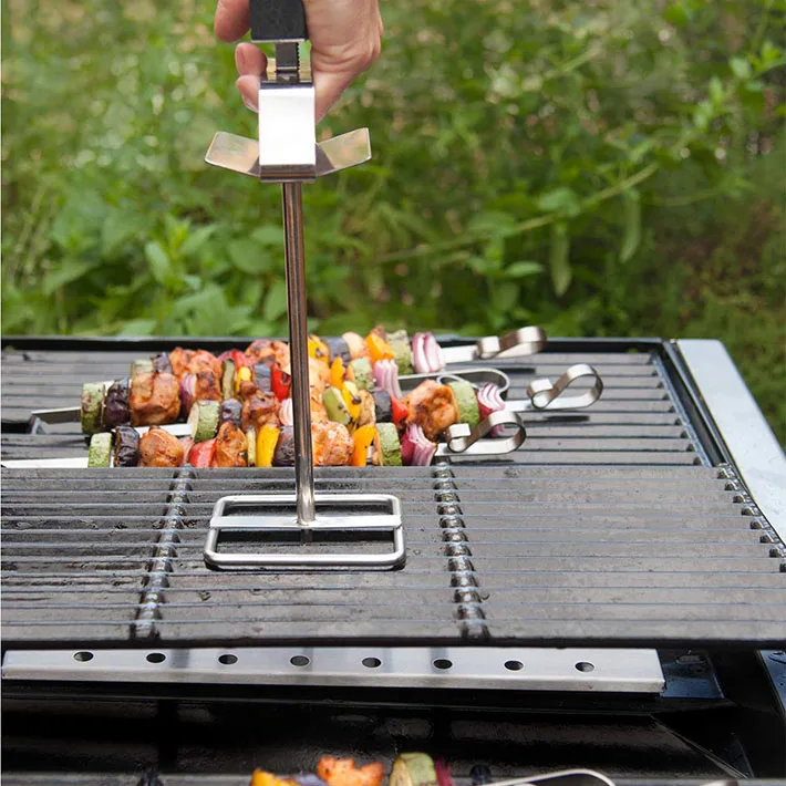 Safety Bbq Grill Grate Lifter With Wooden Handle Stainless Steel Grill Rack Gripper For Bbq