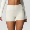 Shallow ivory Shorts