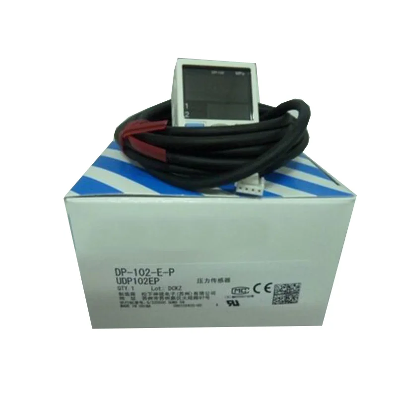 New Original DP-102-E-P Keyence DP series pressure sensor, used for pressure detection, threshold judgment and status signal feedback in industrial automation pneumatic and hydraulic control systems.