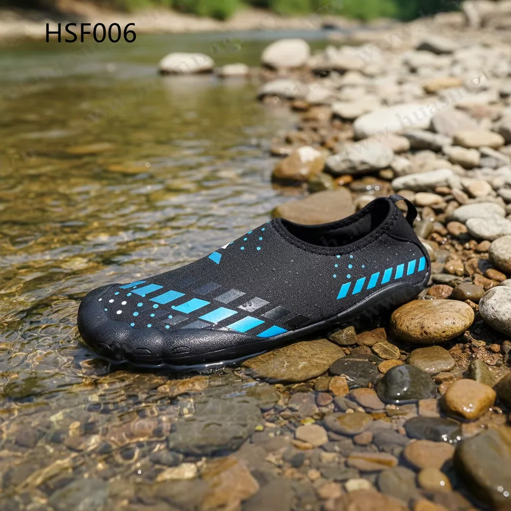 HY,Factory Price Water Wading Quick Drying Swimming Shoes Seaside Surfing Non-slip Rubber Sole Black/blue Surfing Shoes HSF006