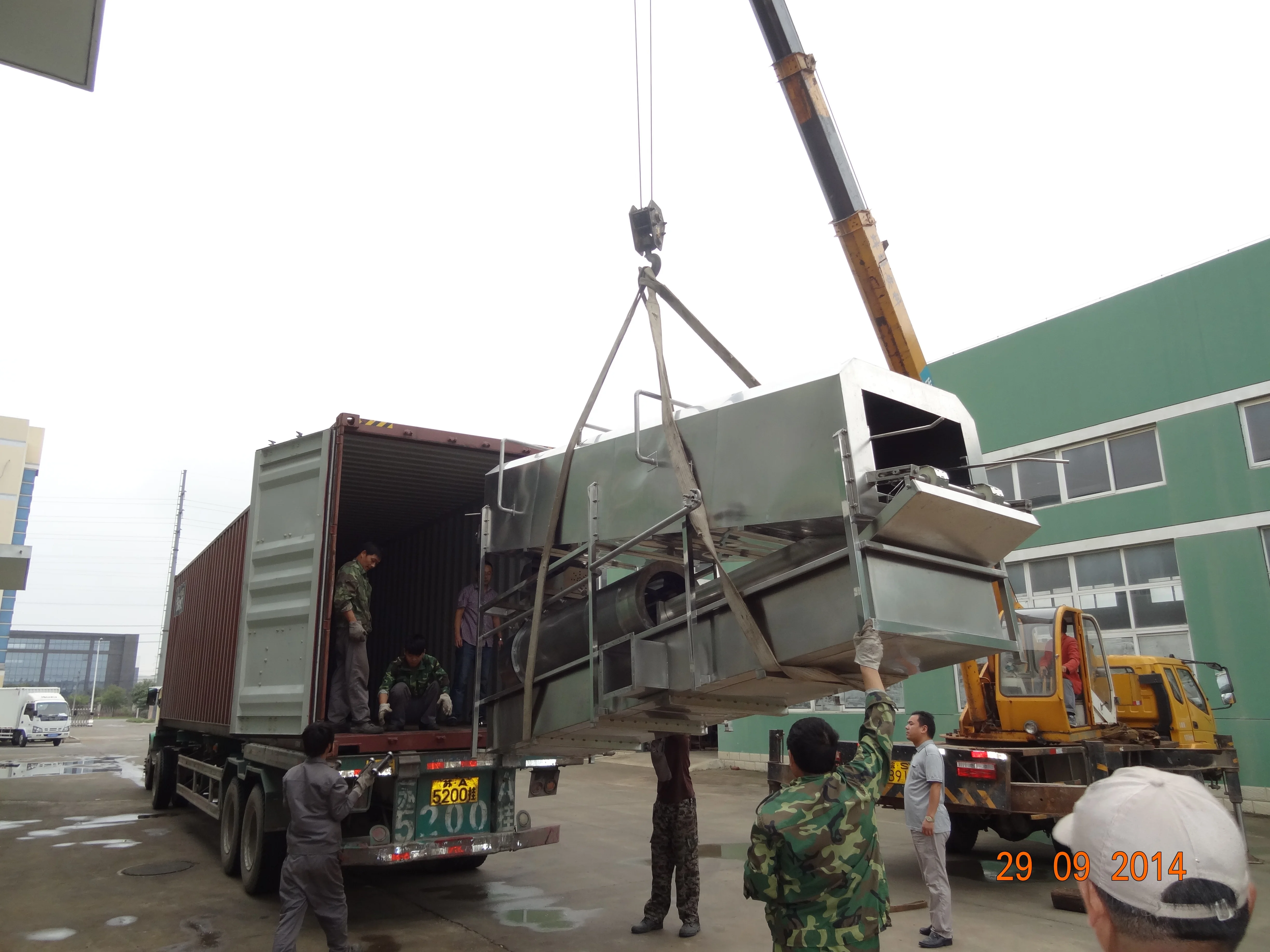 Halal Chickens Slaughter Processing Line Slaughterhouse Compact