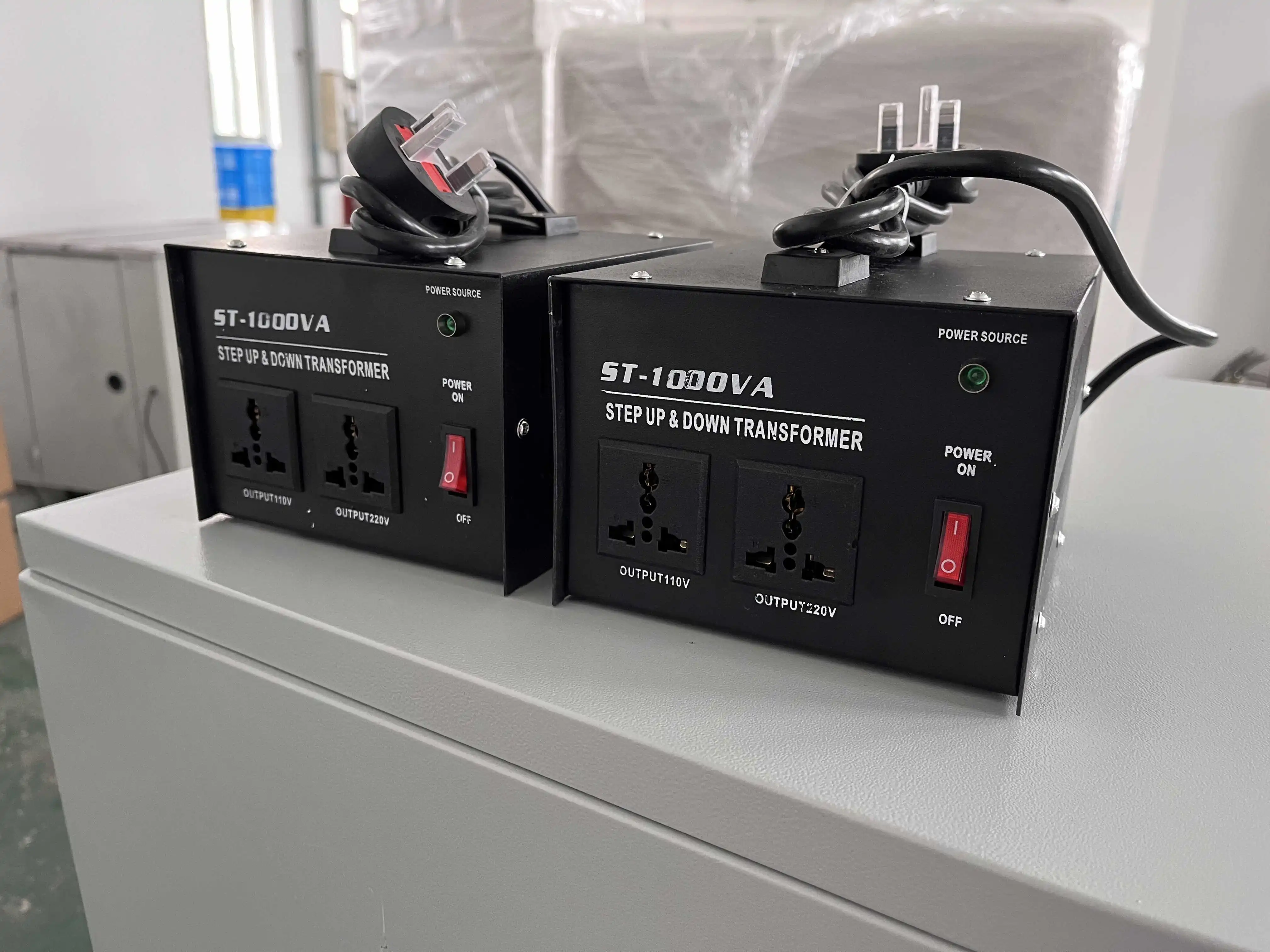 2kVA Step Up and Down Transformer 110V/220V - Automatic, CE