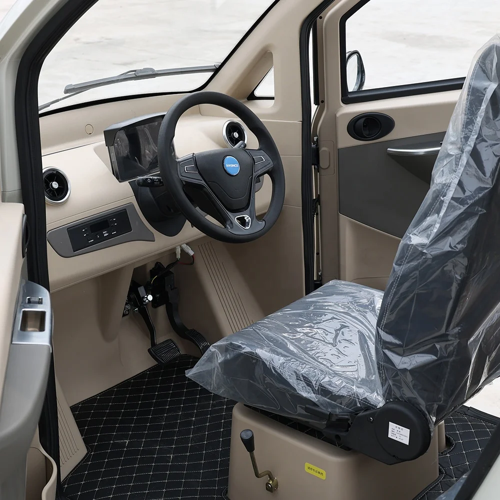 Simple and Fashionable Four-wheeled Mini Electric Vehicle with EEC