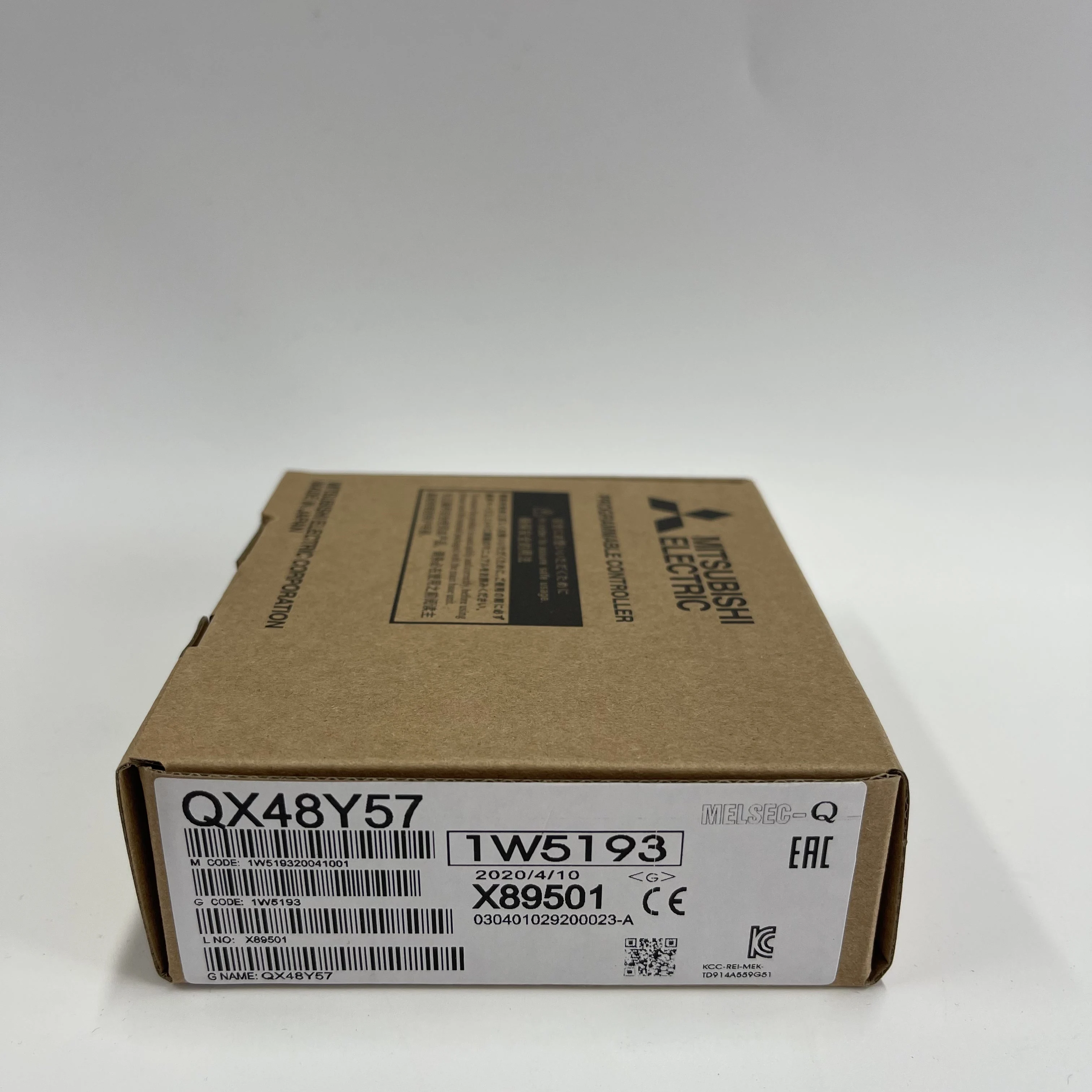 Mitsubishi Digital I/O Module MELSEC-Q Series QX48Y57