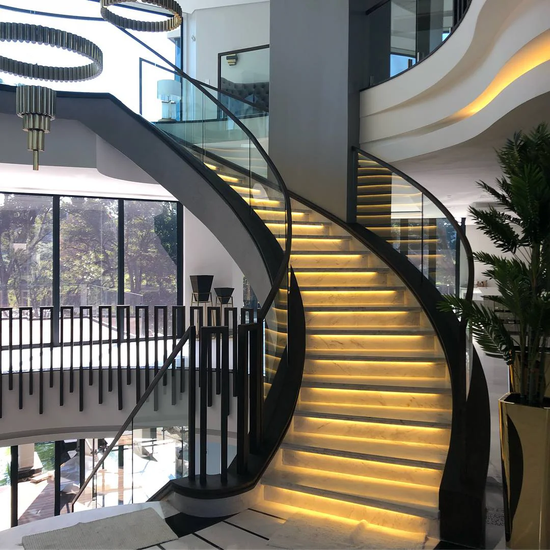 Curved/Arc spiral Staircase, Indoor staircase,Luxury Modern Home Decoration Glass decor stairs wooden Stairs details