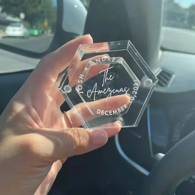 TOYIN HOT SALE Custom Multiple Logo Transparent Acrylic Hexagon Box  for Wedding Rings with Magnet Plexiglass Ring Box