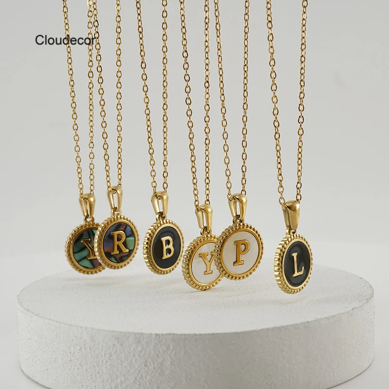 Simple Round Initial Pendant Gold Necklace Custom Logo Stainless Steel