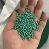 Porcelana verde con agujero de 3mm.