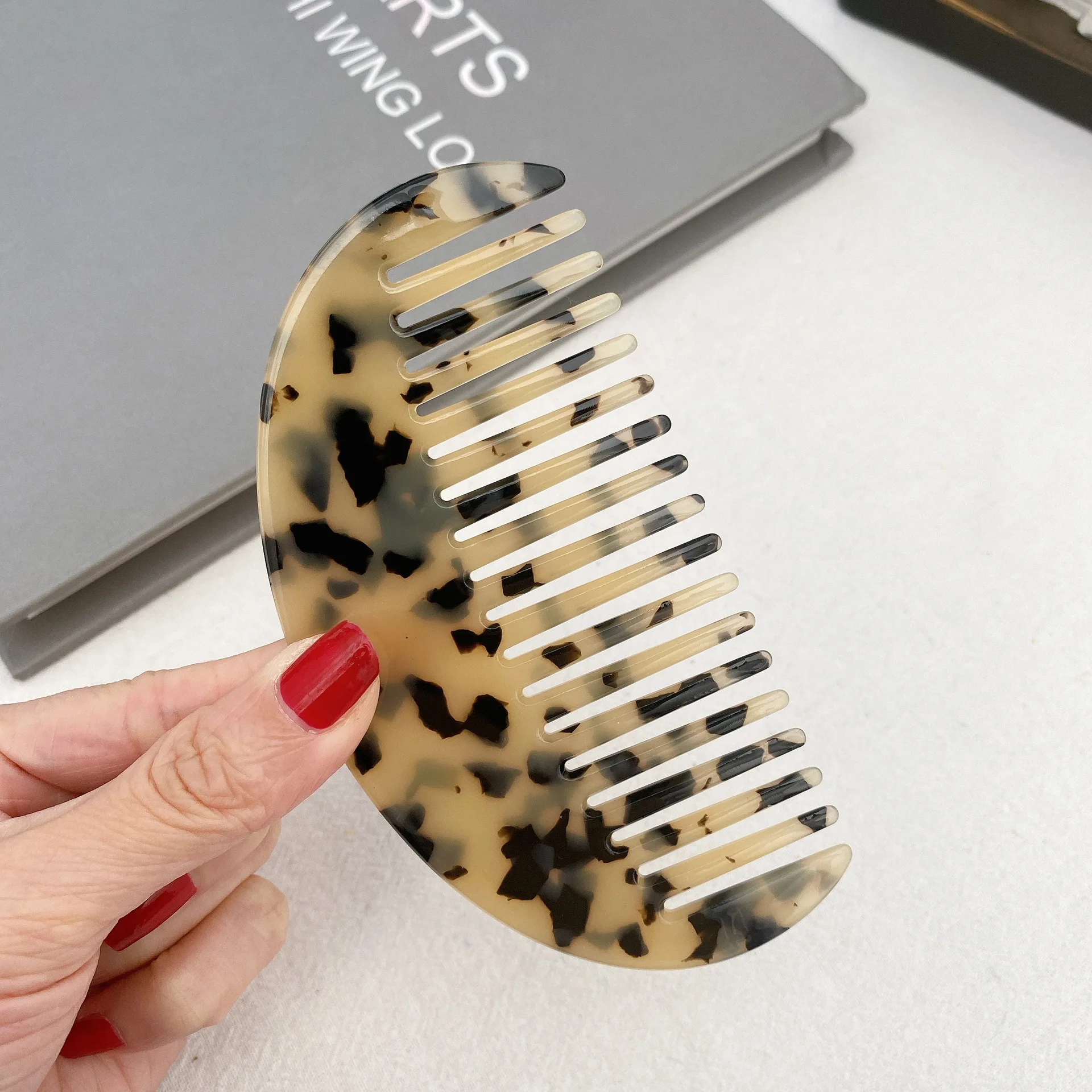 Custom Logo Korean U-Shaped Detangler Hairbrush