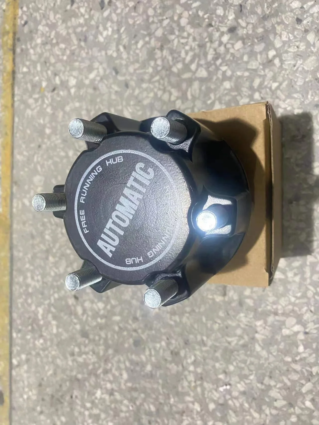 Auto Spare Parts - Free Hub Front Shaft Clutch for Zxauto