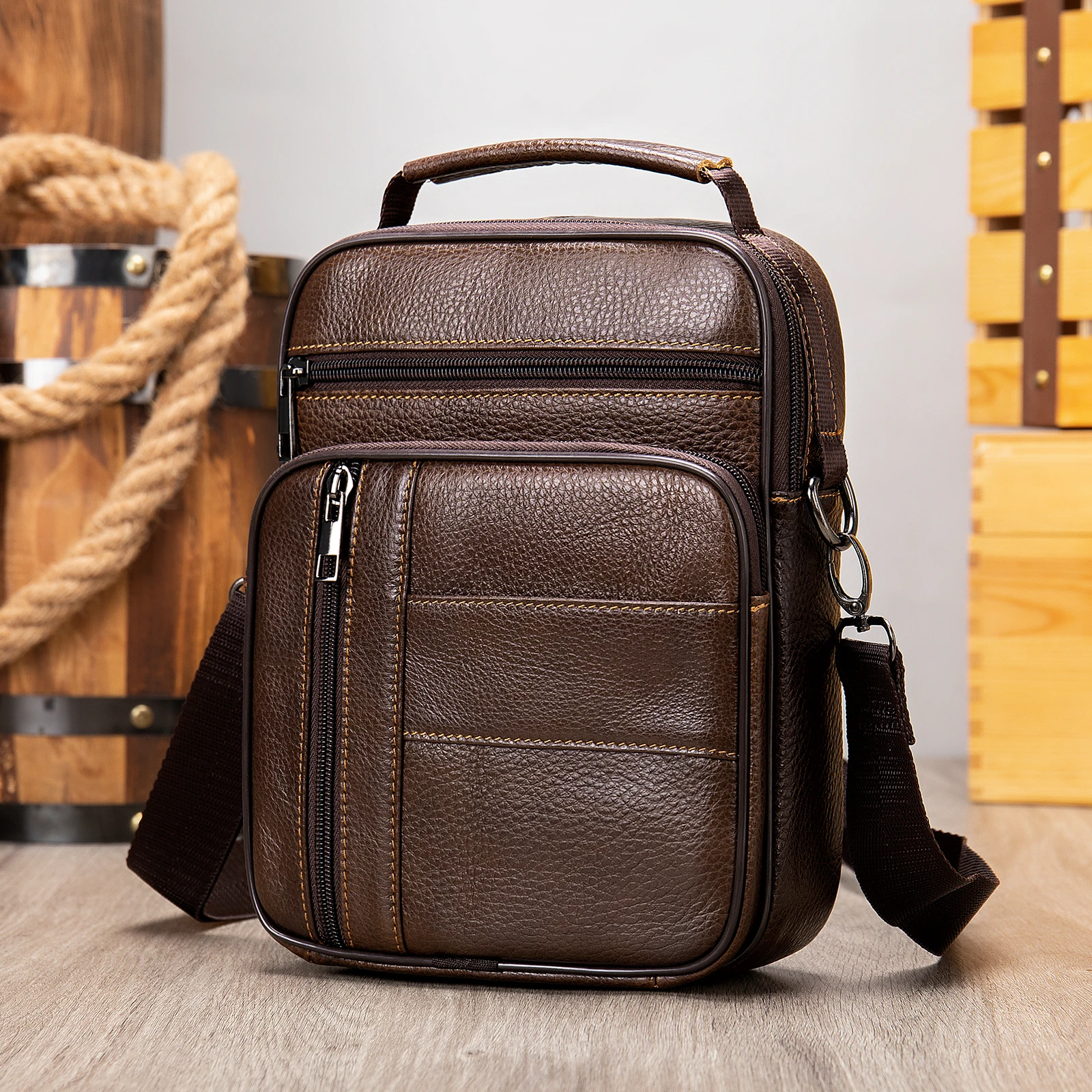 Wholesale Genuine Leather Crossbody Bags For Men Messenger Bag