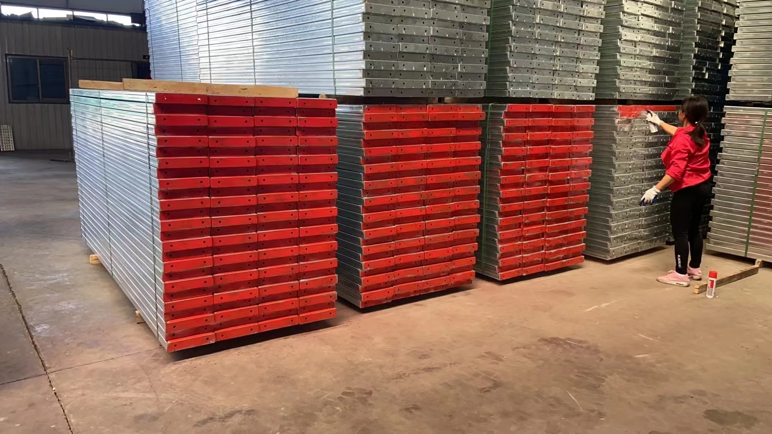 Scaffold Boards Trestles And Scaffold Plank Coupler Wall Brackets - Buy ...