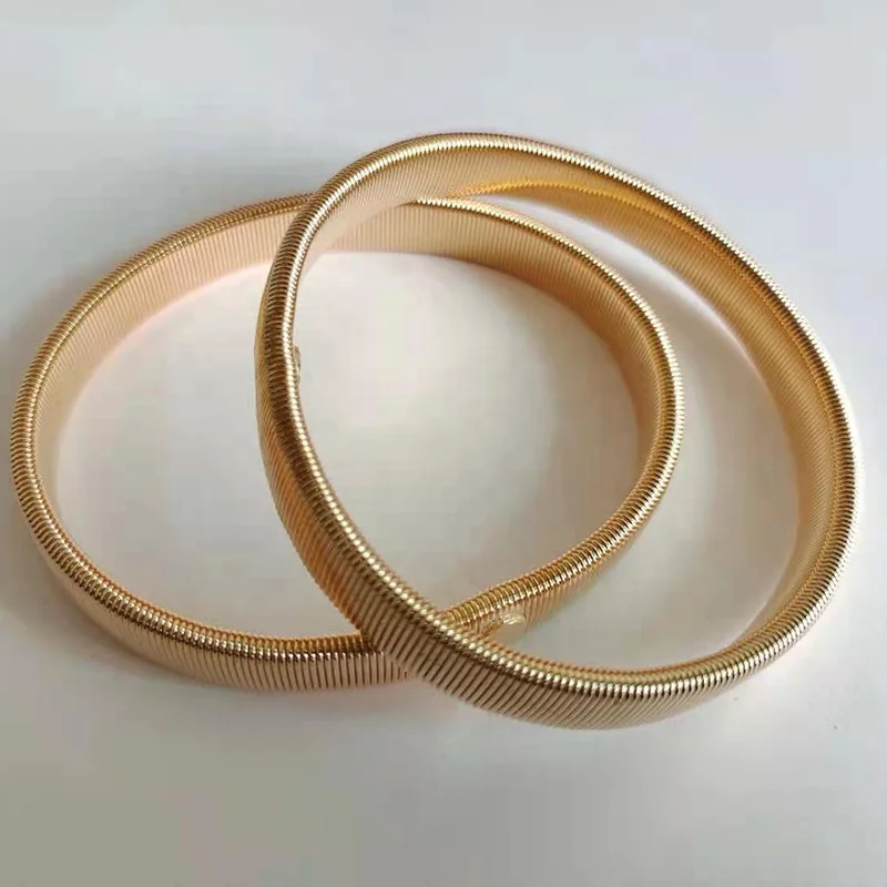 Подвязки с рукавами