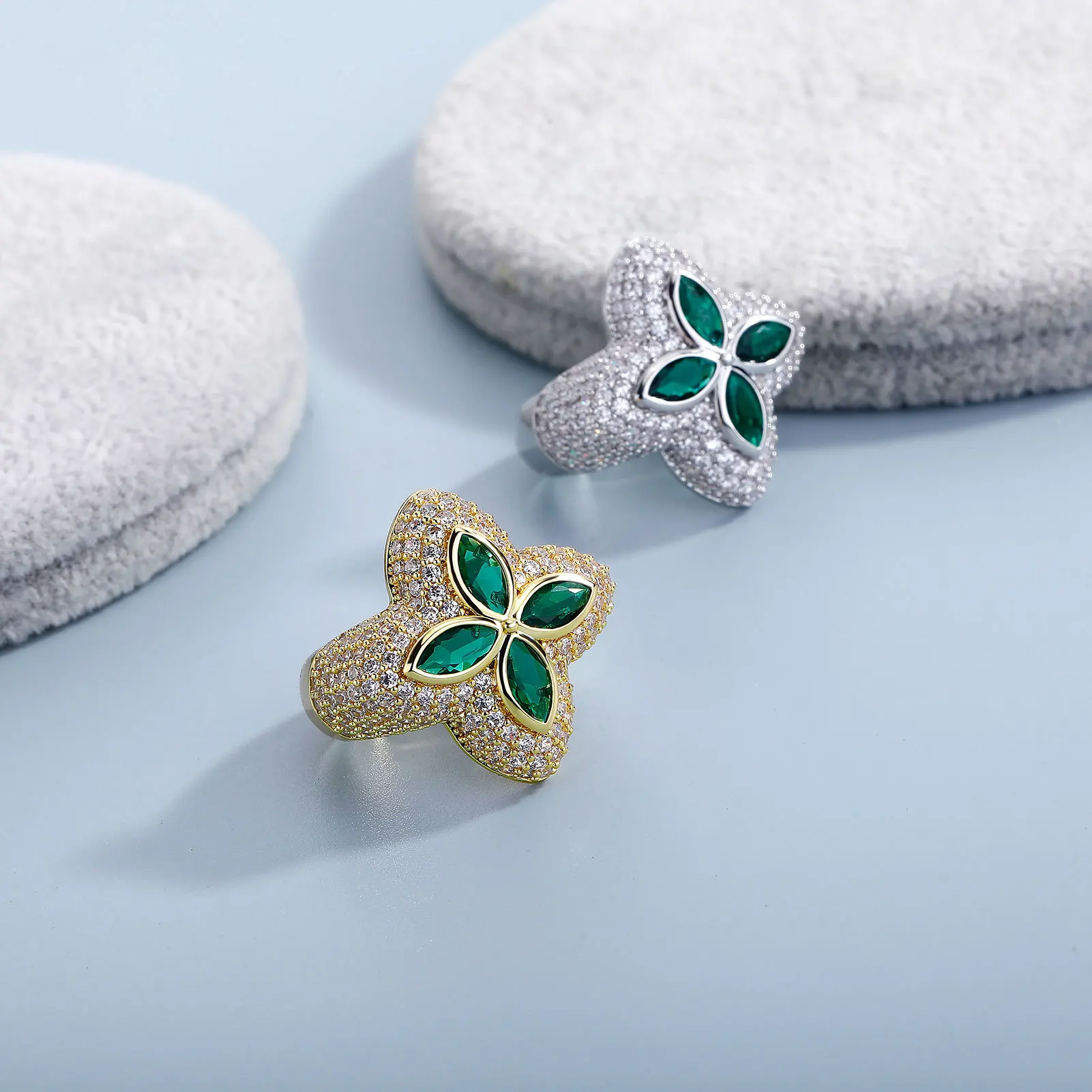Moissanite Green Full Iced Out Ring For Wedding And Engagement_voghion.com