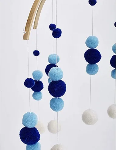 Фетровый детский мобиль ручной работы для детской кроватки