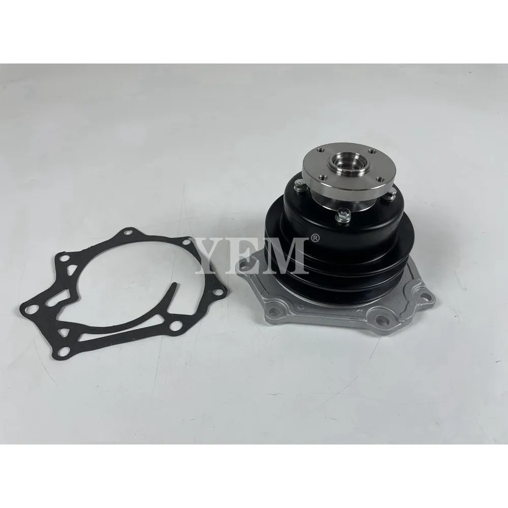 Engine Part TD23 Water Pump for Nissan