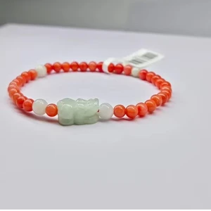 Wholesale Natural Red Jadeite Elastic Rope Pixiu Jadeite Bracelet for Both Men and Women