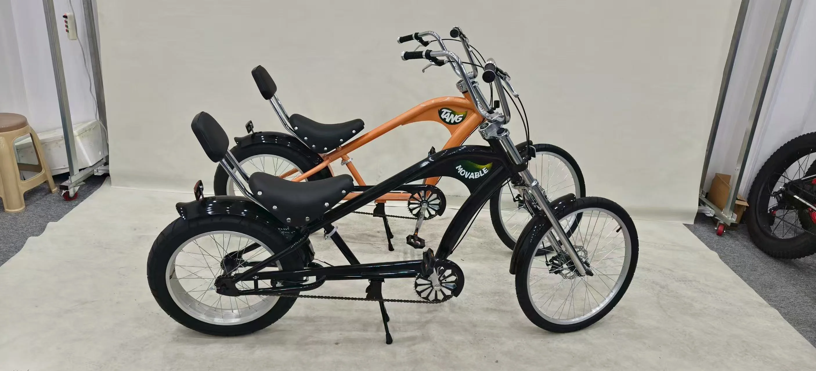 Bicicletta Chopper 24 26 con telaio in acciaio e freni a disco Bicicletta Chopper 24 26 con telaio in acciaio e freni a disco