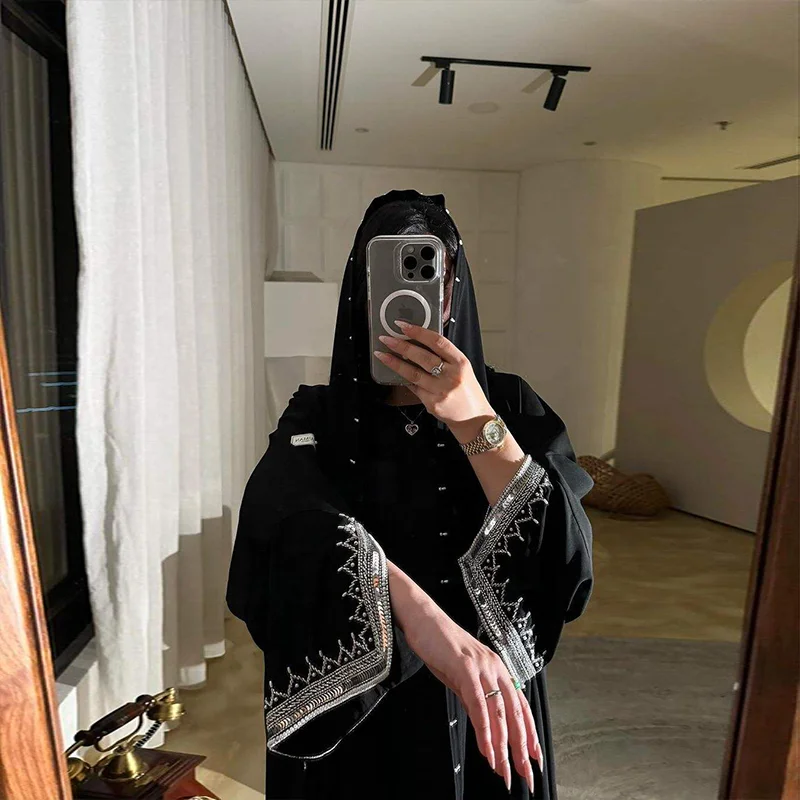 2024 New Fashion Design Custom Long Sleeves Casual Dresses With Rhinestone Modest Muslim Dress Abaya Clothing for Women