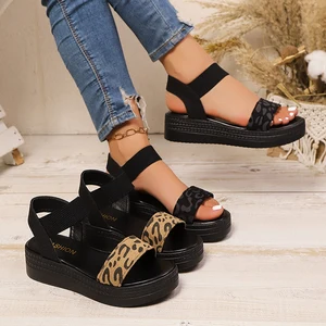 Newest Wholesale Fashion Trend Outdoor Large Size Casual Flat Lady Roman Summer Thick Sole Women's Open Sandals Platform Sandals