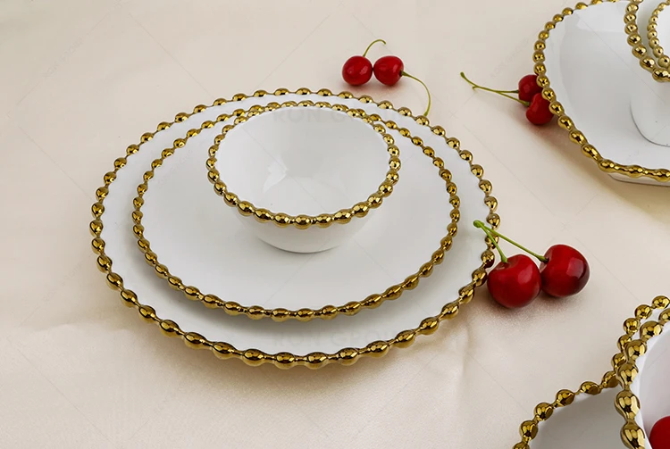 high quality multi size wedding plates luxury gold rim dinnerware decoration beaded charger plate wholesale