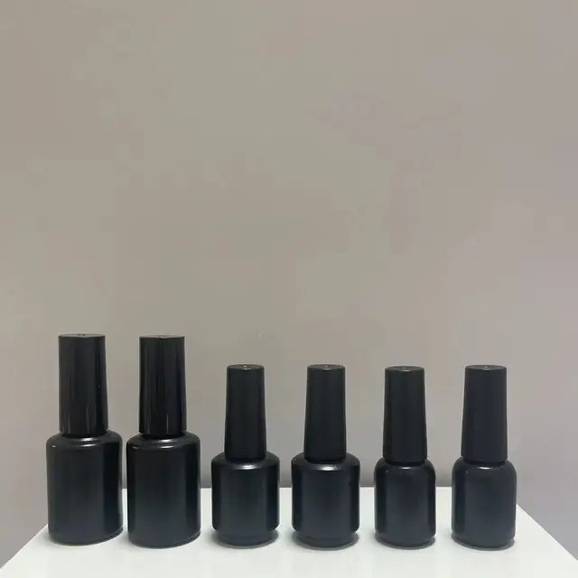 High Quality 15ml HDPE Empty Plastic Bottles Bulk Wholesale Cylinder Shaped Nail Polish Oil Shampoo Bottle with Brush