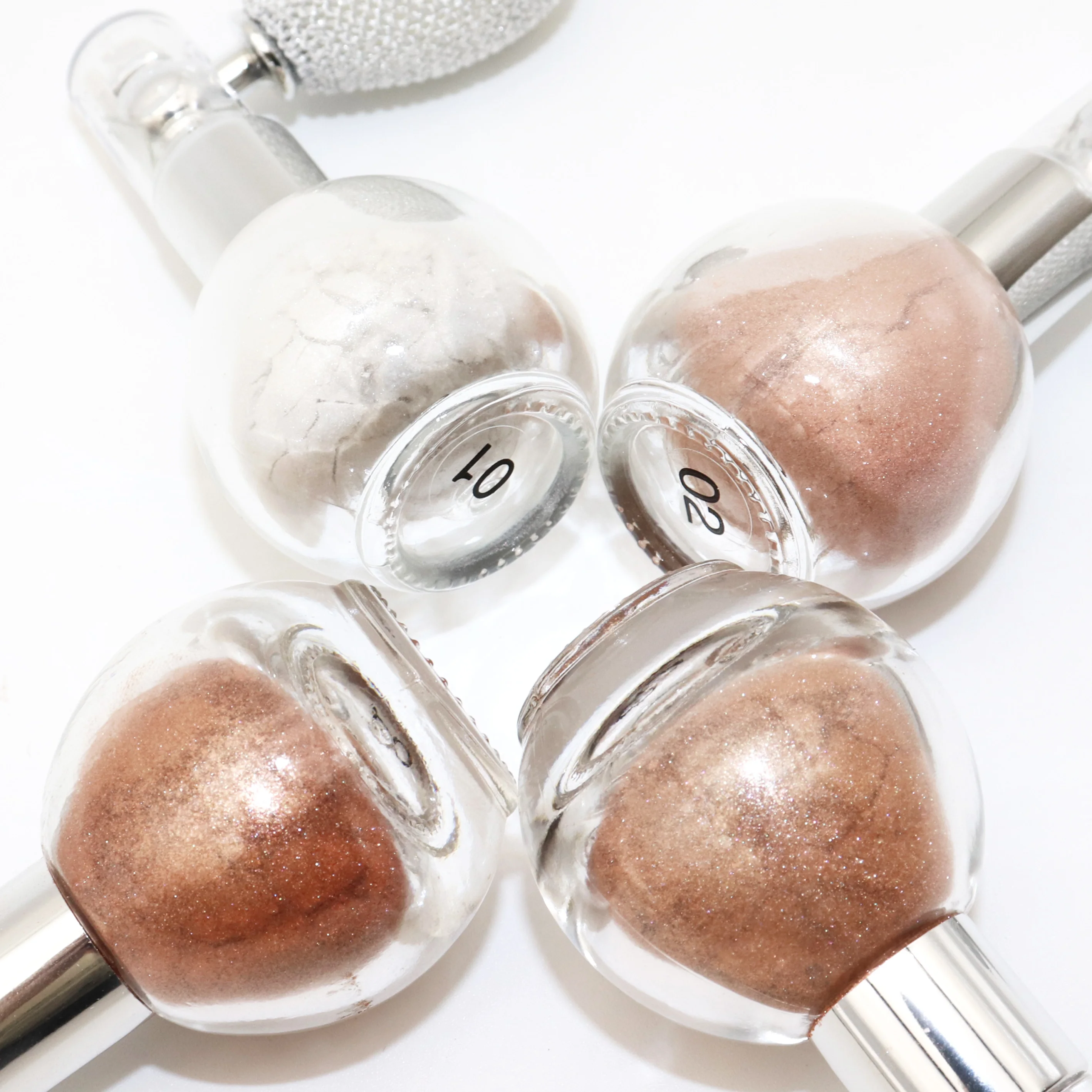 2025 New Style Custom Cream Highlighter Makeup Loose Pressed Liquid 4 Pigmented Sunscreen Colors Private Label Face Makeup