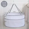 Haut et bas gris fermés