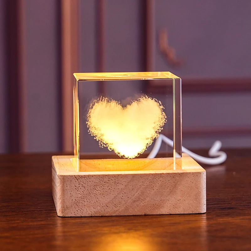 Small Bridge Wholesale Handmade Custom Block 3D Laser Heart Cloud Crystal Cube Professional Crystal Crafts