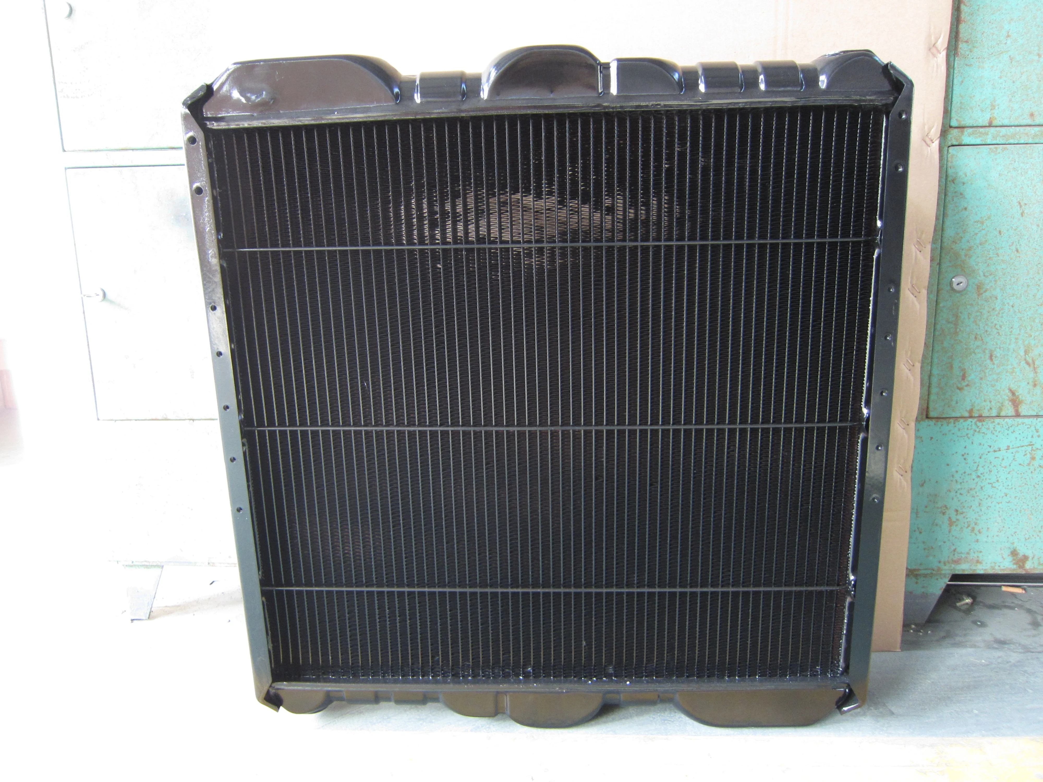 Spare Parts Water Tank Radiator for NISSAN TRUCK PF6/FE6 Spare Parts Water Tank Radiator for NISSAN TRUCK PF6/FE6