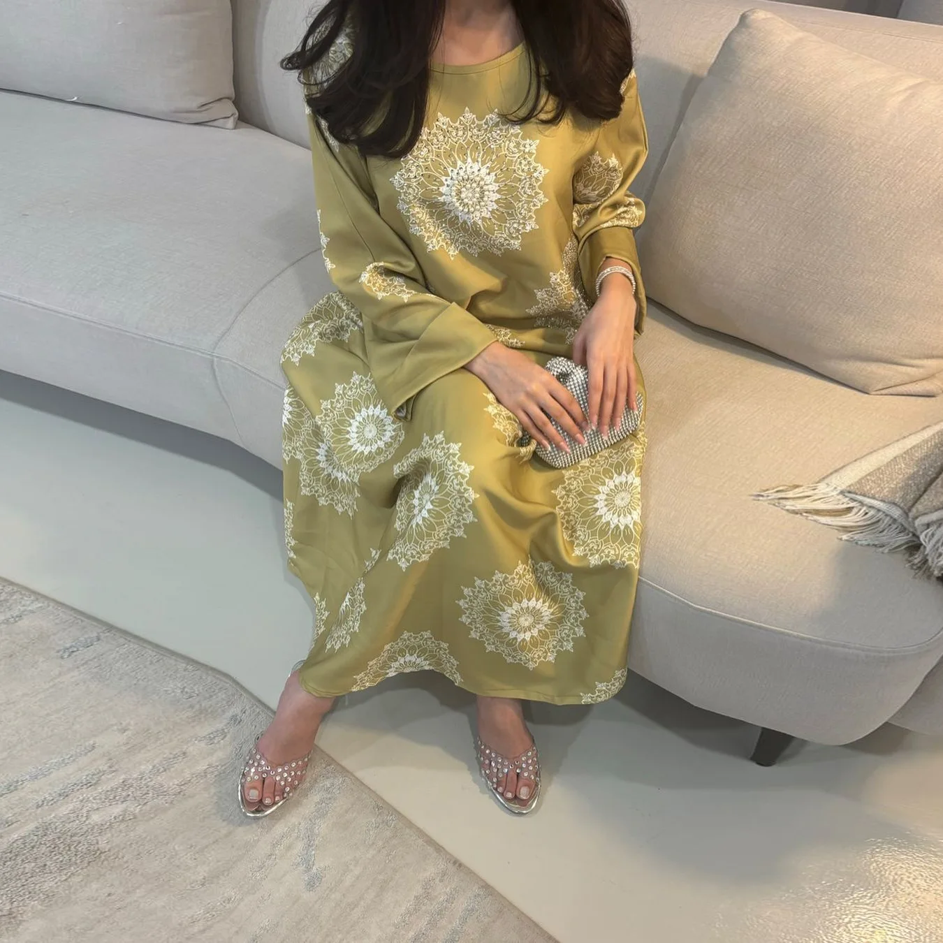 Latest New Model Abaya Designs in Dubai With Stones Work Luxury Crystal Diamond Kaftan Abaya 2024