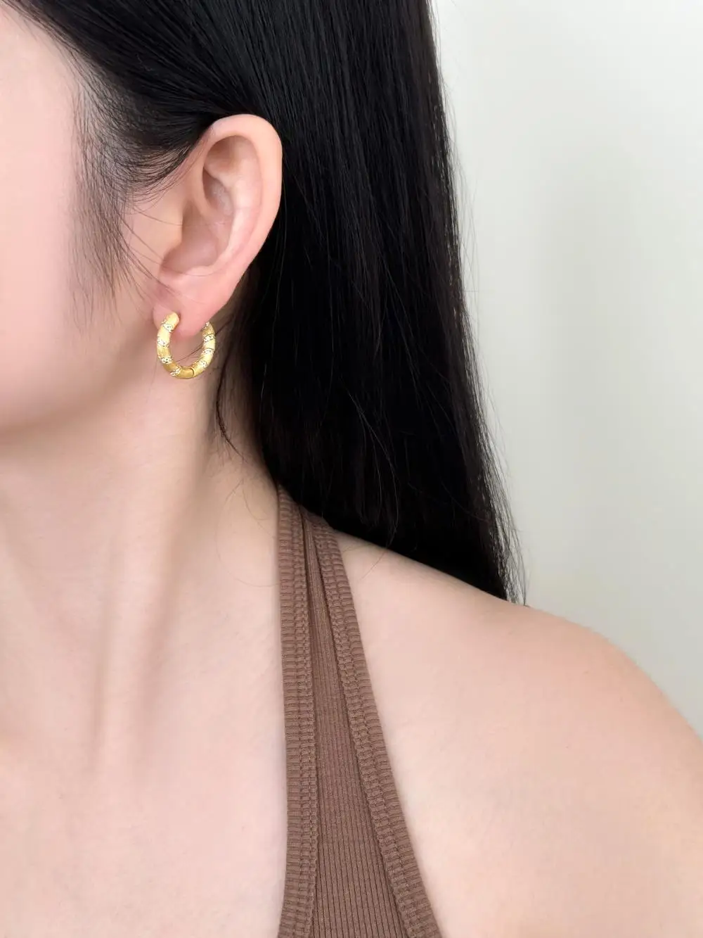 KAKODIY 18K Gold Plate Clasp Stud Earrings Luxury Jewelry Stud Earrings Sterling Silver Women's Stud Earrings 925 detail 3