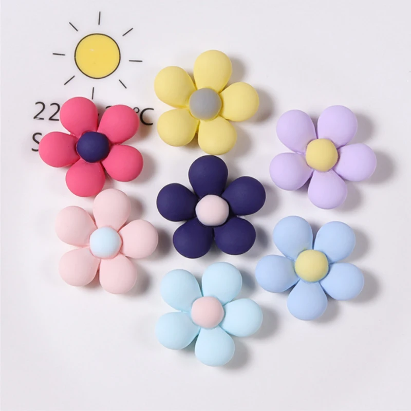 卡通七色花平背魅力方装饰diy吊坠美甲配件耳环制作 Buy 树脂花cabochons装饰配件 树脂花吊坠 Diy平背树脂cabochons Product On Alibaba Com